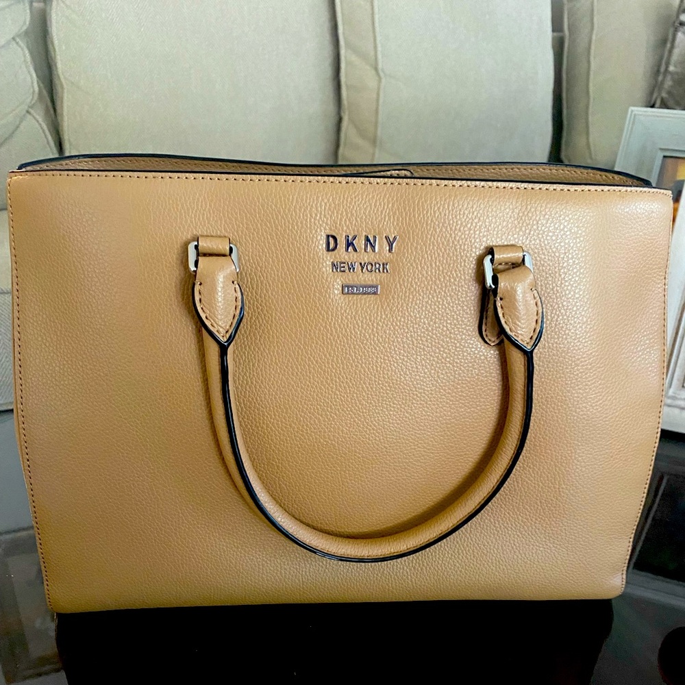 DKNY SATCHEL